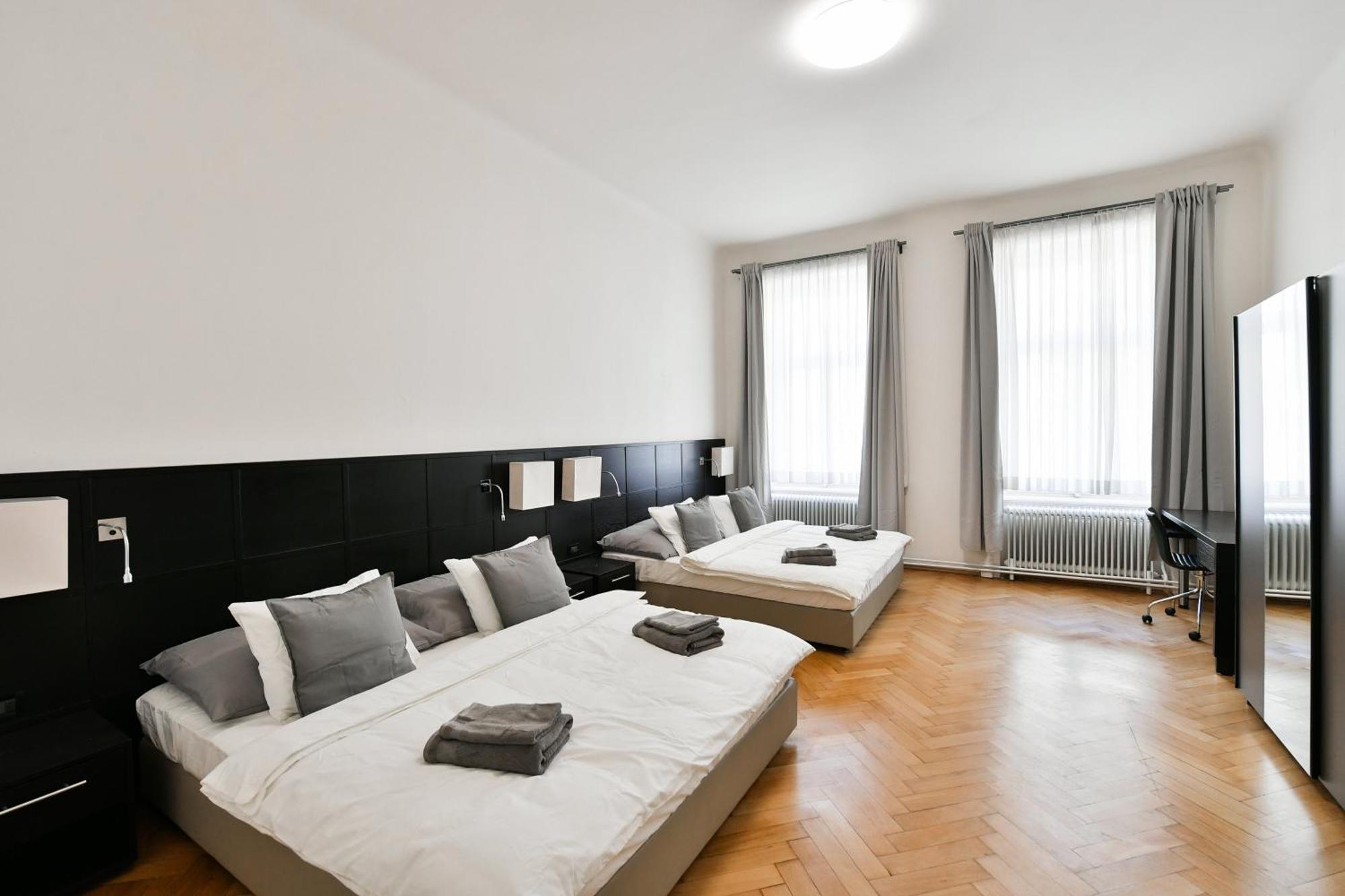 Wsp Petrin Garden Apartments Prag Dış mekan fotoğraf
