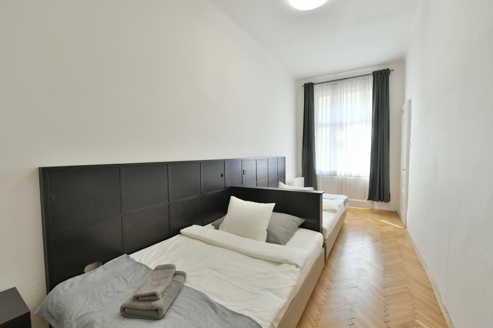 Wsp Petrin Garden Apartments Prag Dış mekan fotoğraf