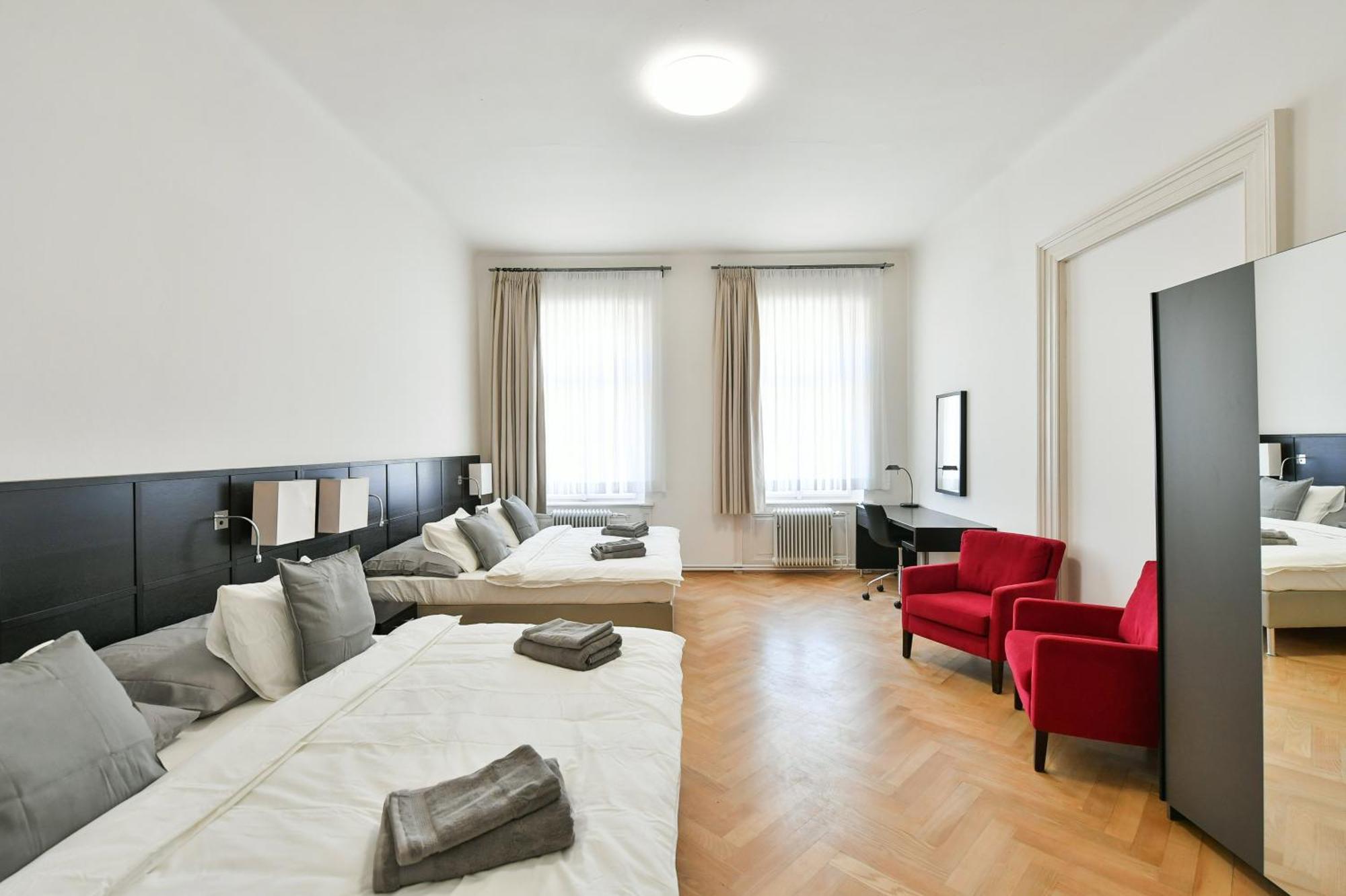 Wsp Petrin Garden Apartments Prag Dış mekan fotoğraf